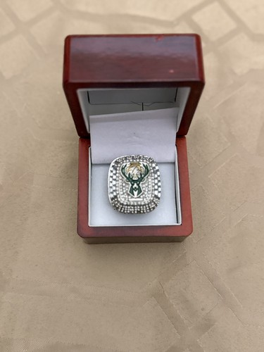 Milwaukee bucks 2021 nba - milwaukee,